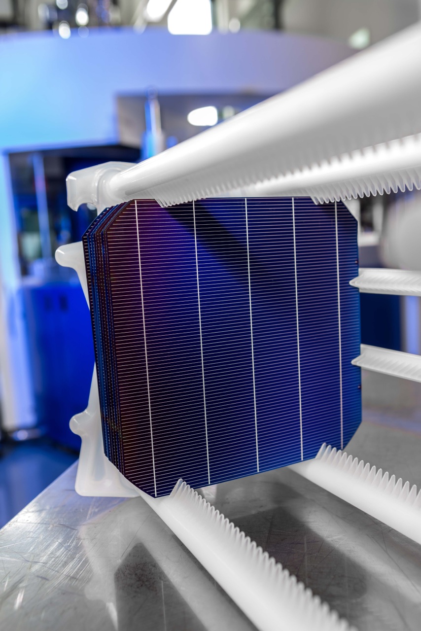 PERC-Solarzelle des ISFH mit einem Wirkungsgrad von 21,2 %